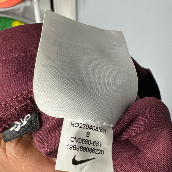 Nike ACG Men's Sz Small Burgundy Cuffed Trail hiking Pants Trousers Belt NWT - Picture 9 of 9